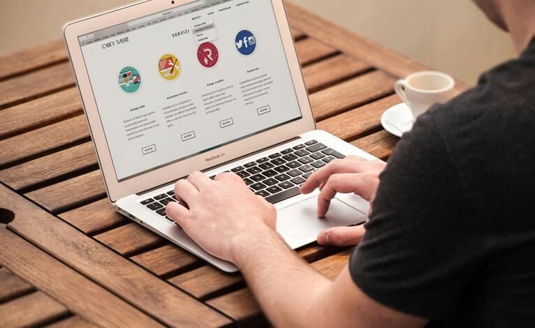 reliable web architecture for businesses